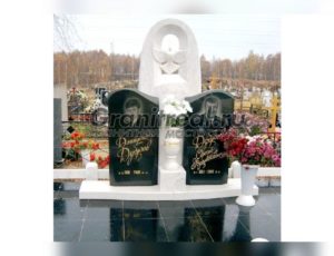 Памятники с голубями
