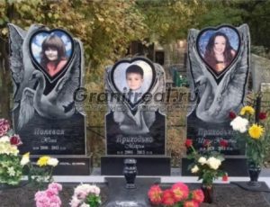 Памятники в виде лебедя