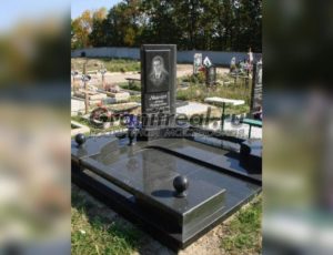 Памятники участникам СВО в Москве и МО