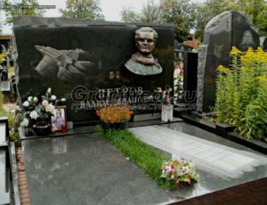Памятники участникам СВО в Москве и МО